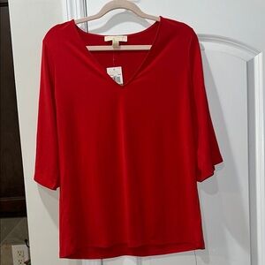 MICHAEL Michael Kors crimson V-Neck Blouse NWT